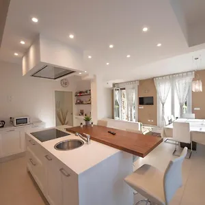 Housmart Berengario 22 Appartamento